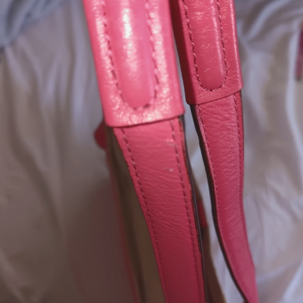 COACH SHOULDER BAG -  AZALEA PINK LEATHER W LOGO MATERIAL IN LIGHT BEIGE - Picture 2 of 11